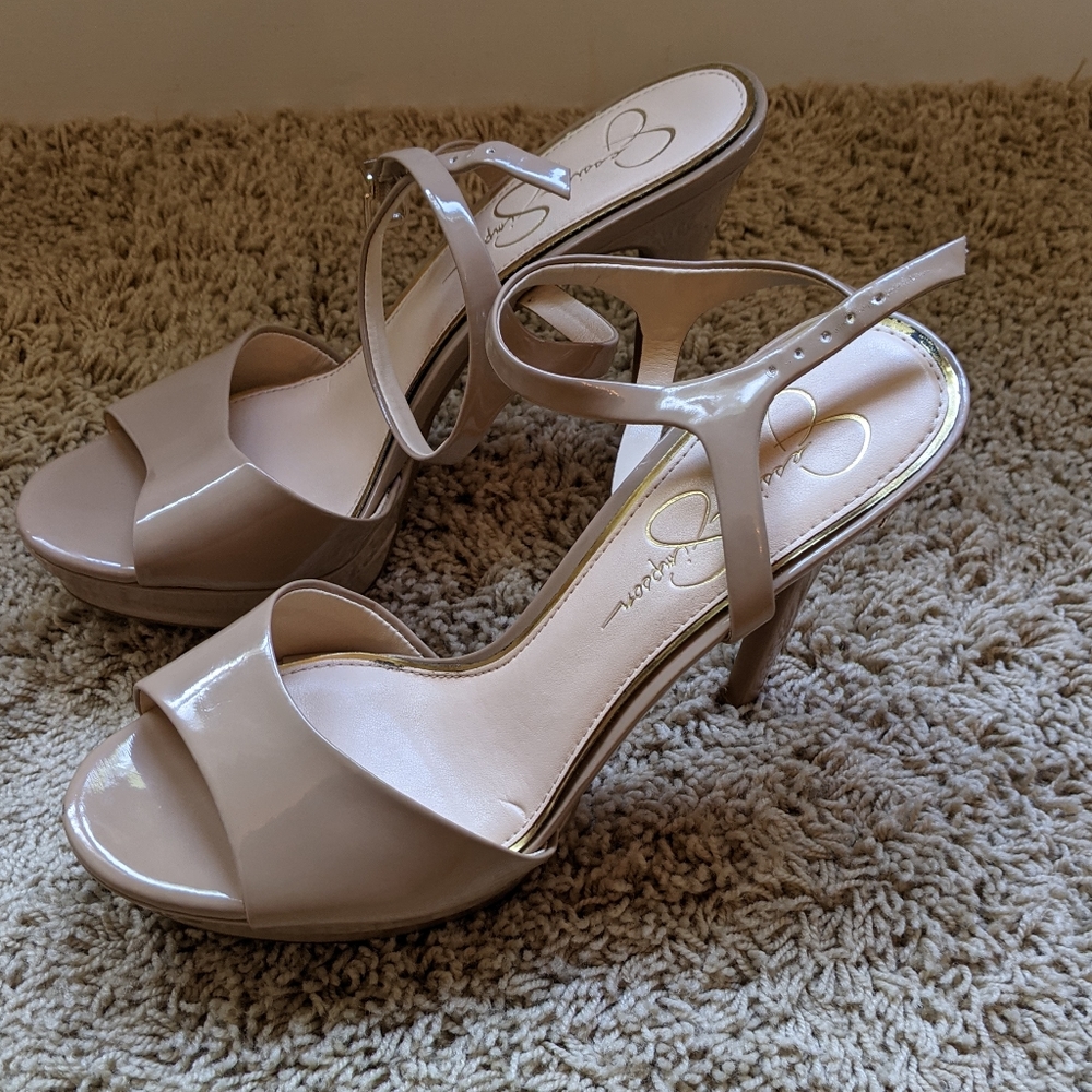 Jessica Simpson heels size 8